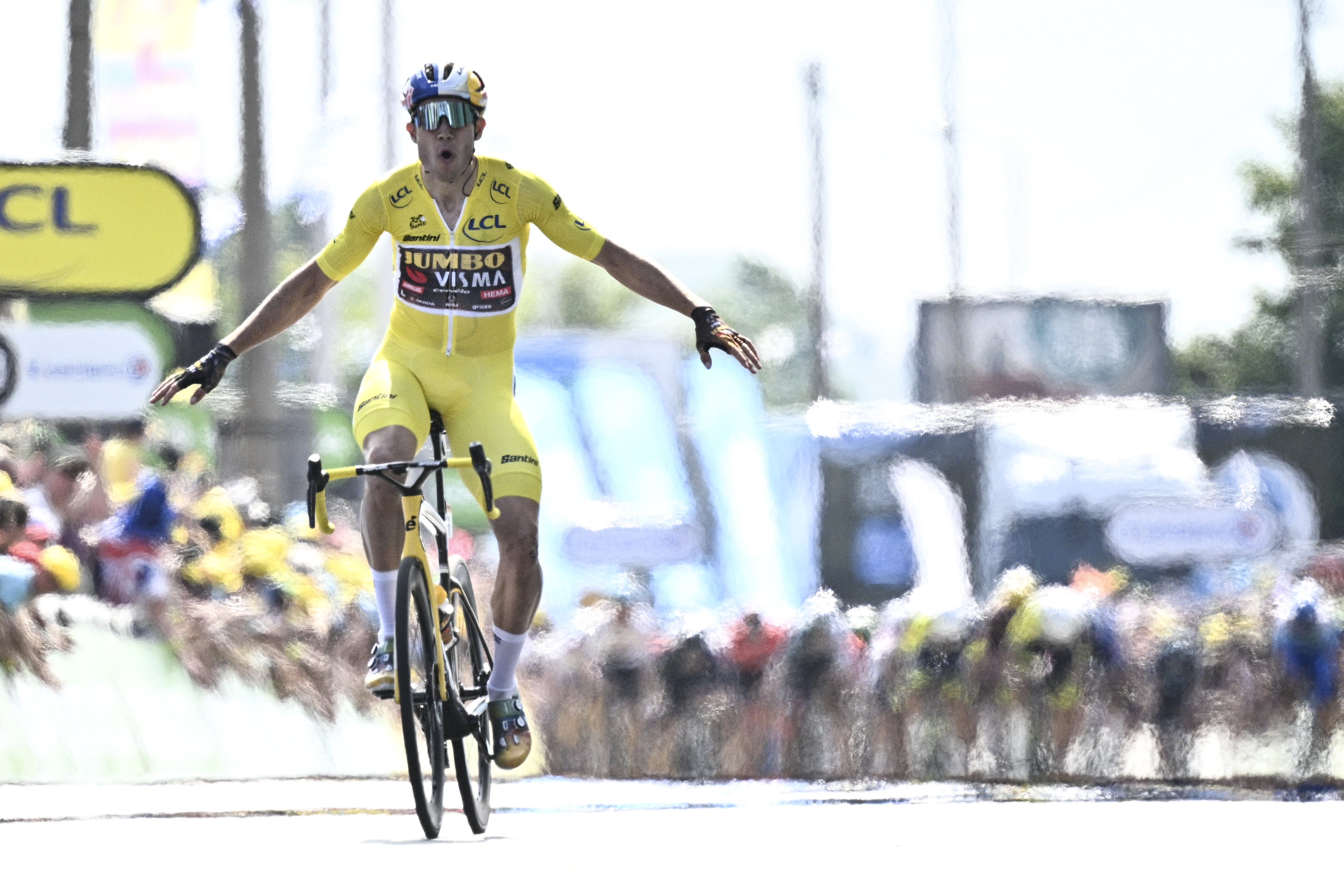 wout van aert green jersey 0048