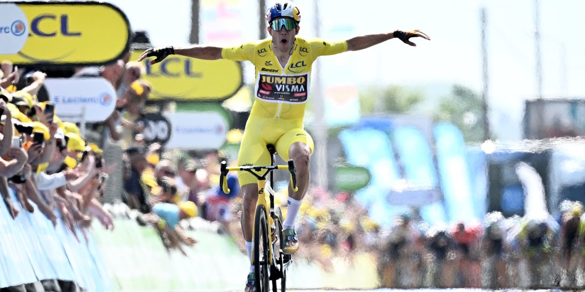 wout van aert tour de france 2022 0030