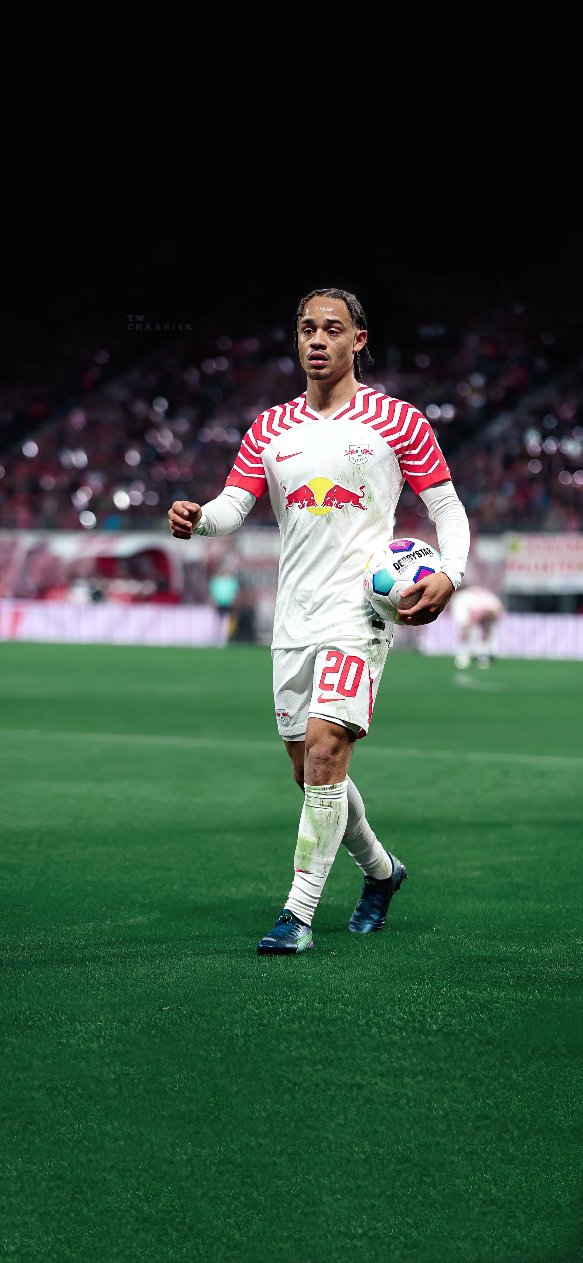 Xavi Simons mobile background