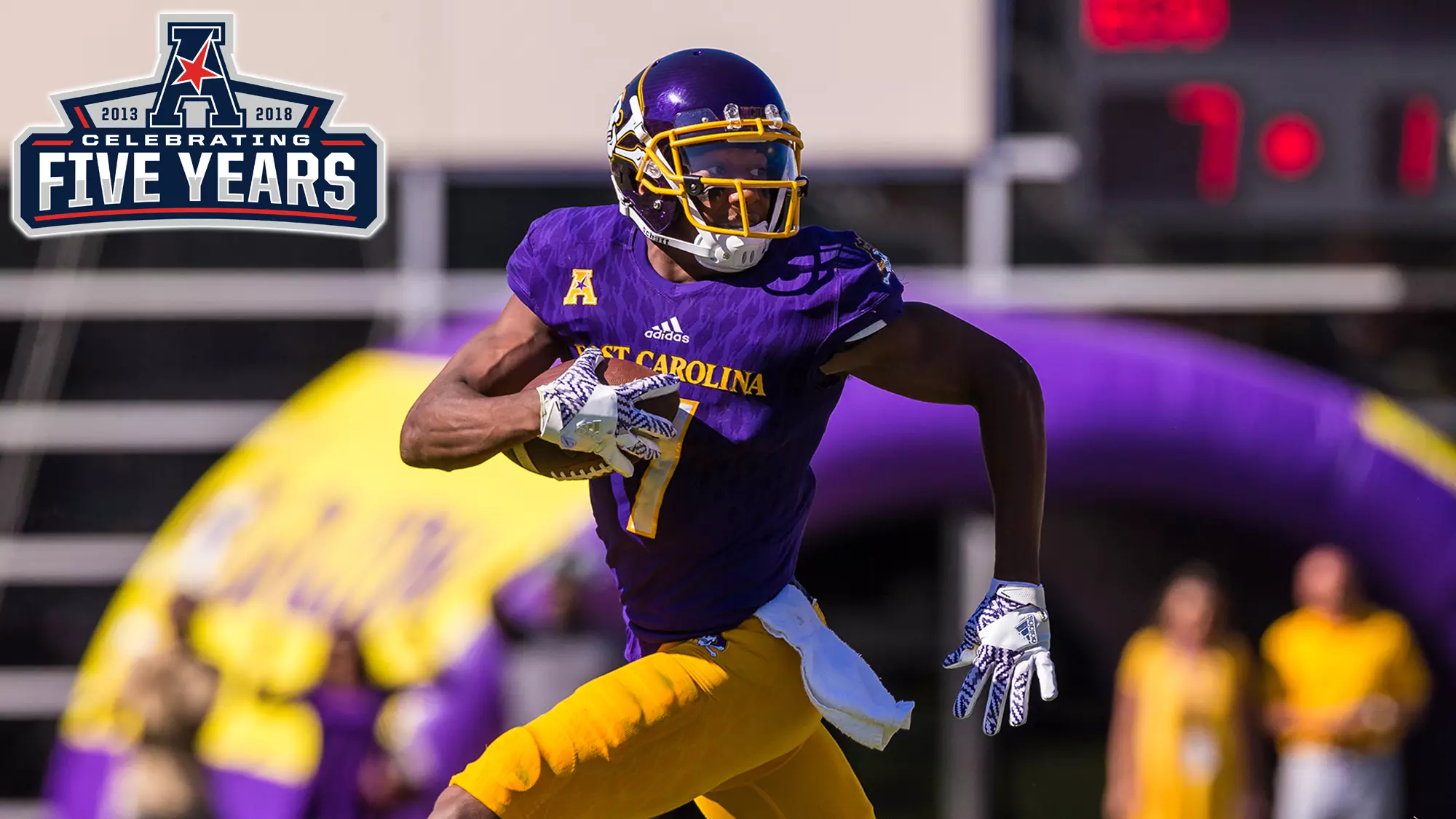 zay jones touchdown 0024