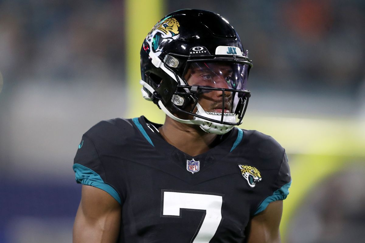 zay jones touchdown 0025