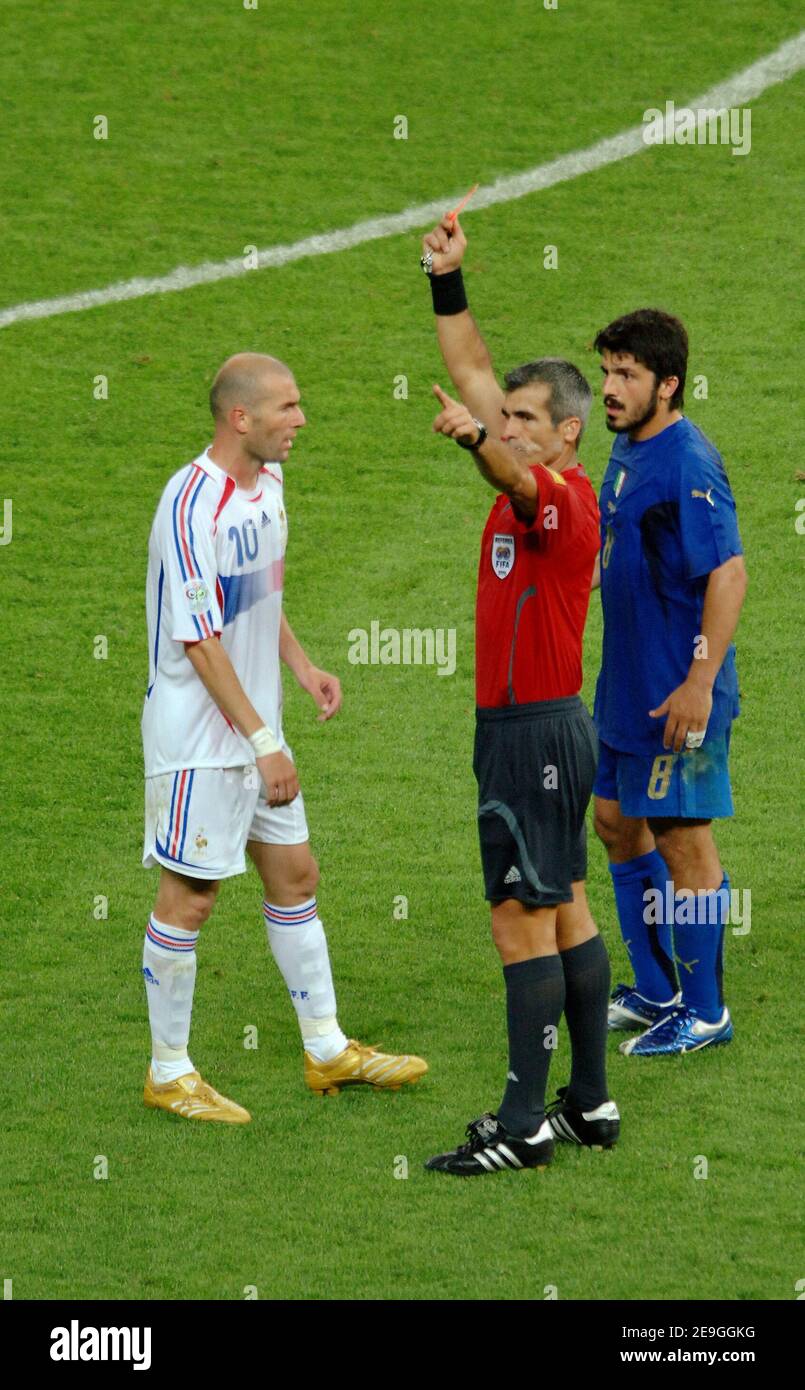 zidane red card 0035