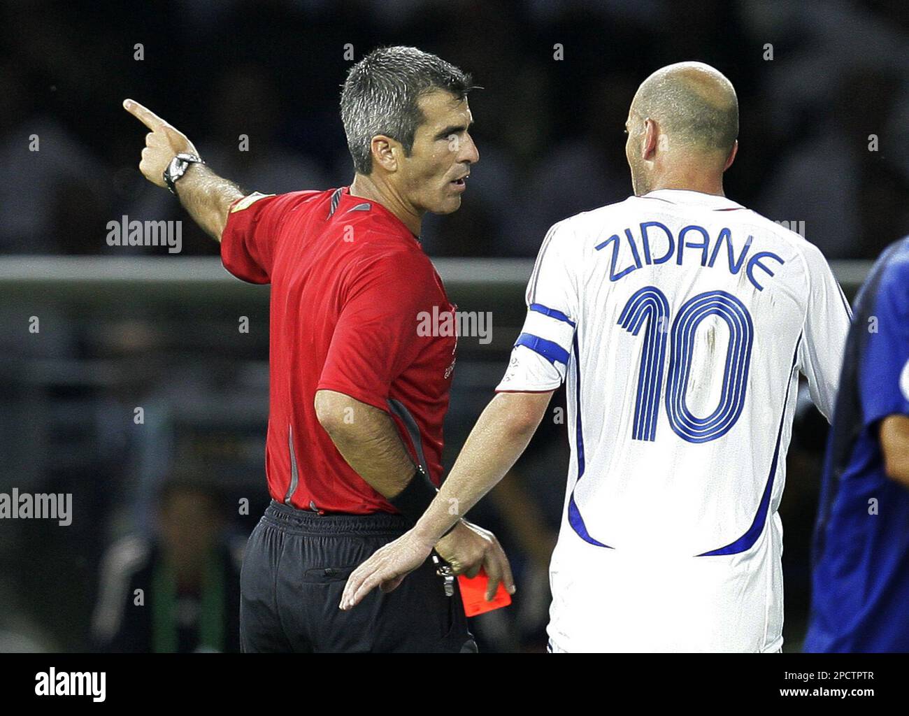 zidane red card 0085