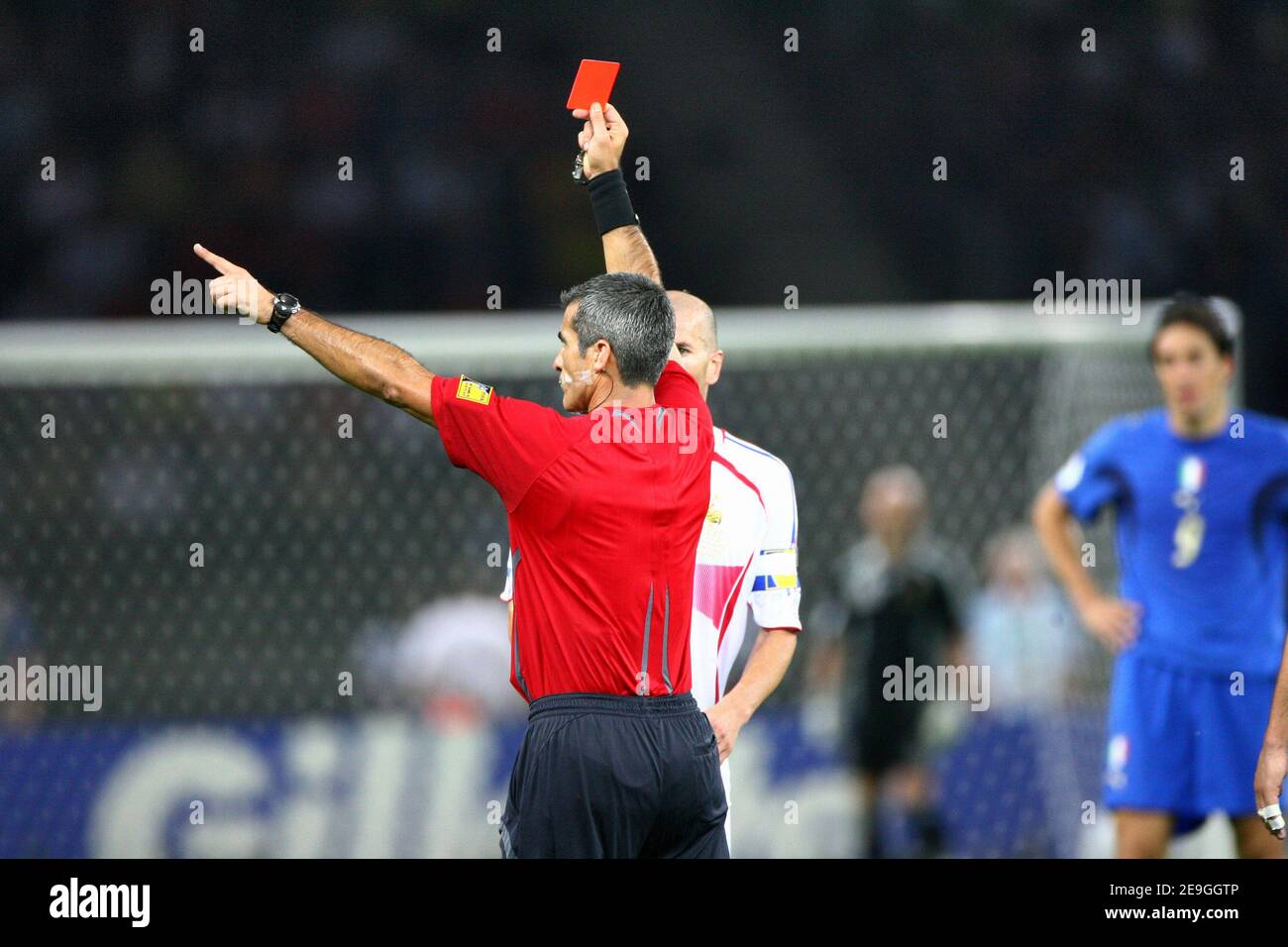 zidane red card 0095