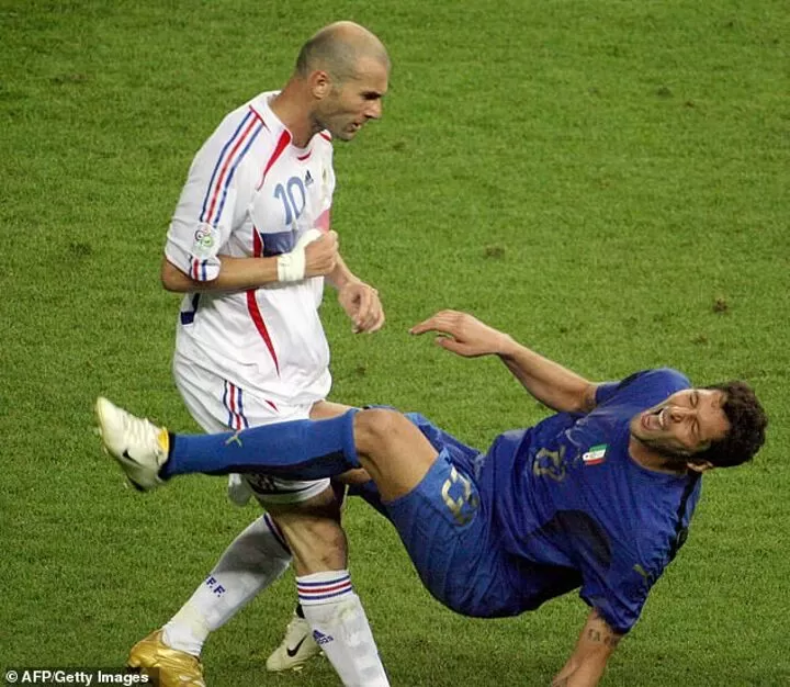 zidane 2000 0016