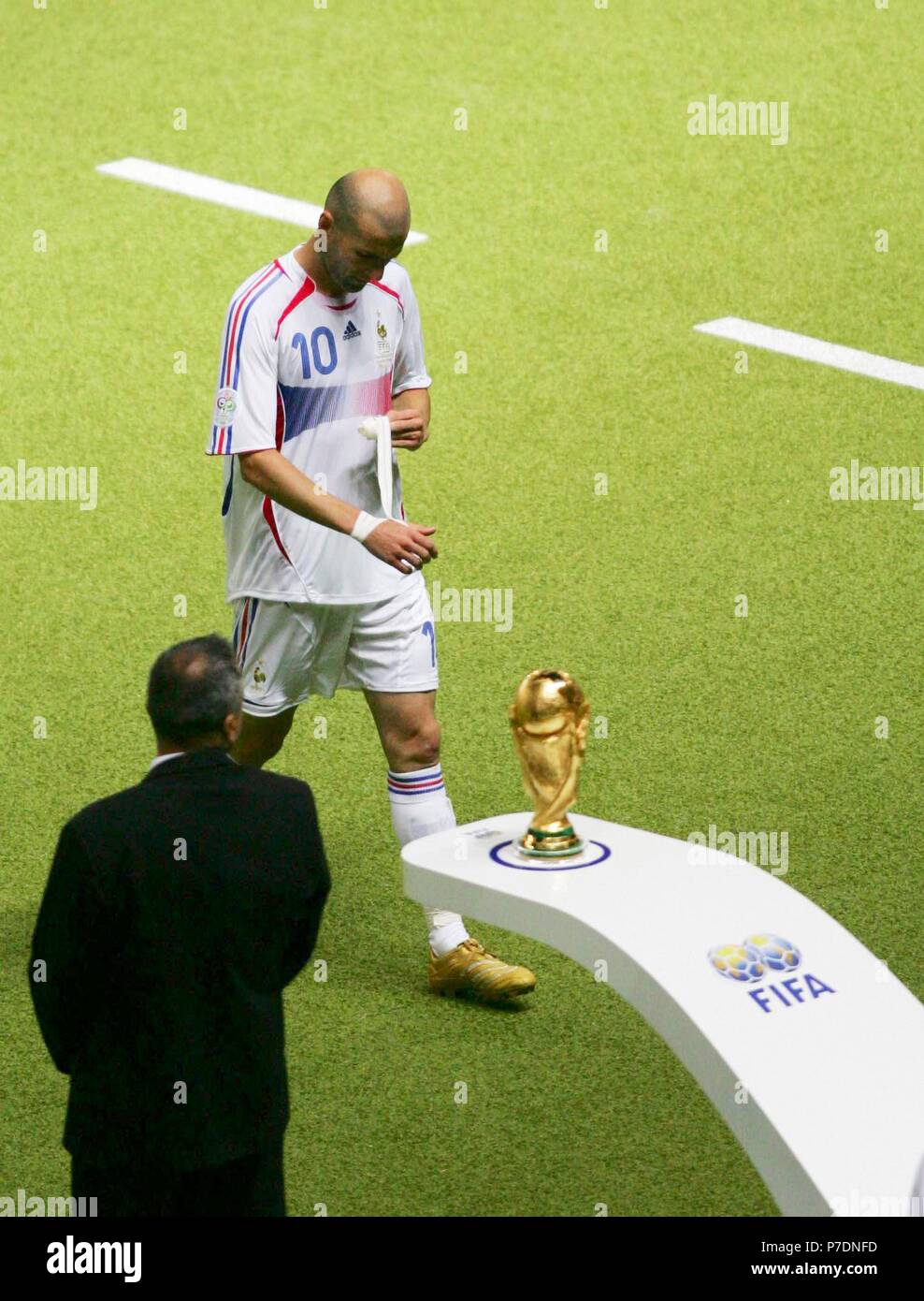 zidane 2000 0023