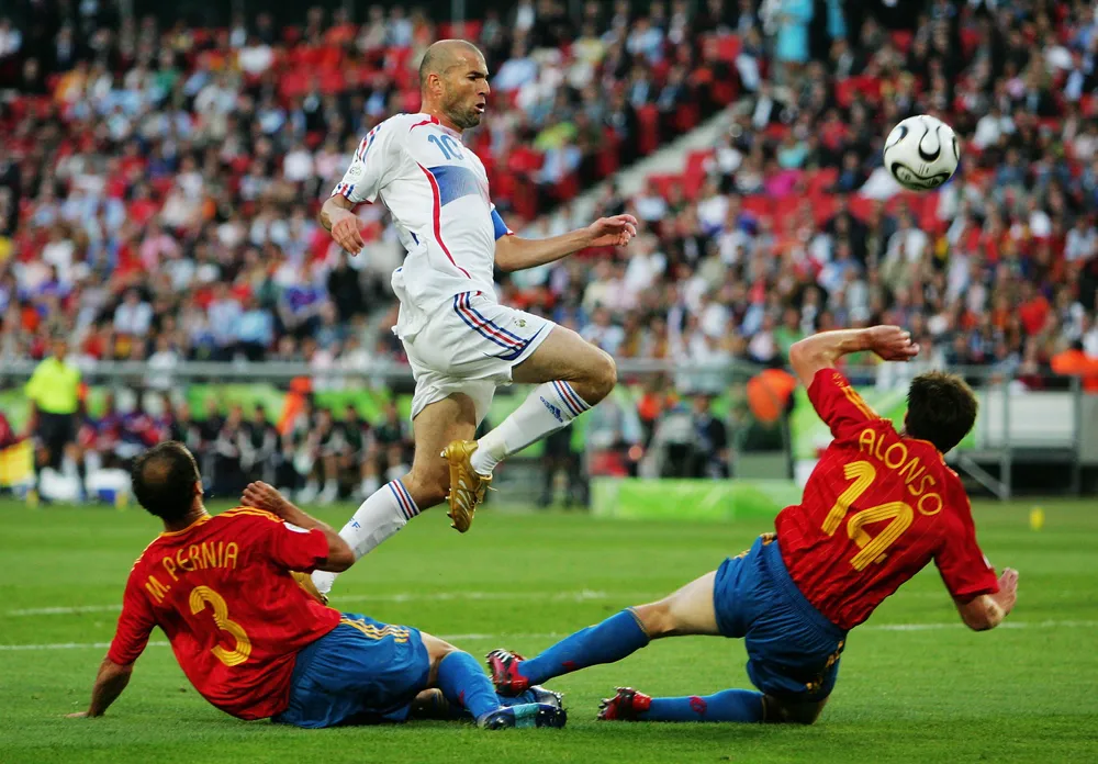 zidane 2000 0024