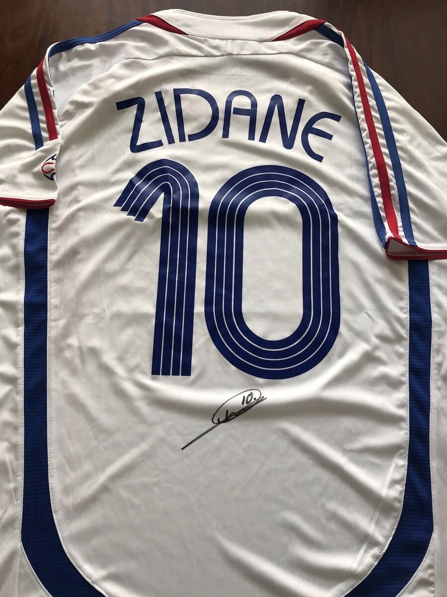 zidane 2000 0049