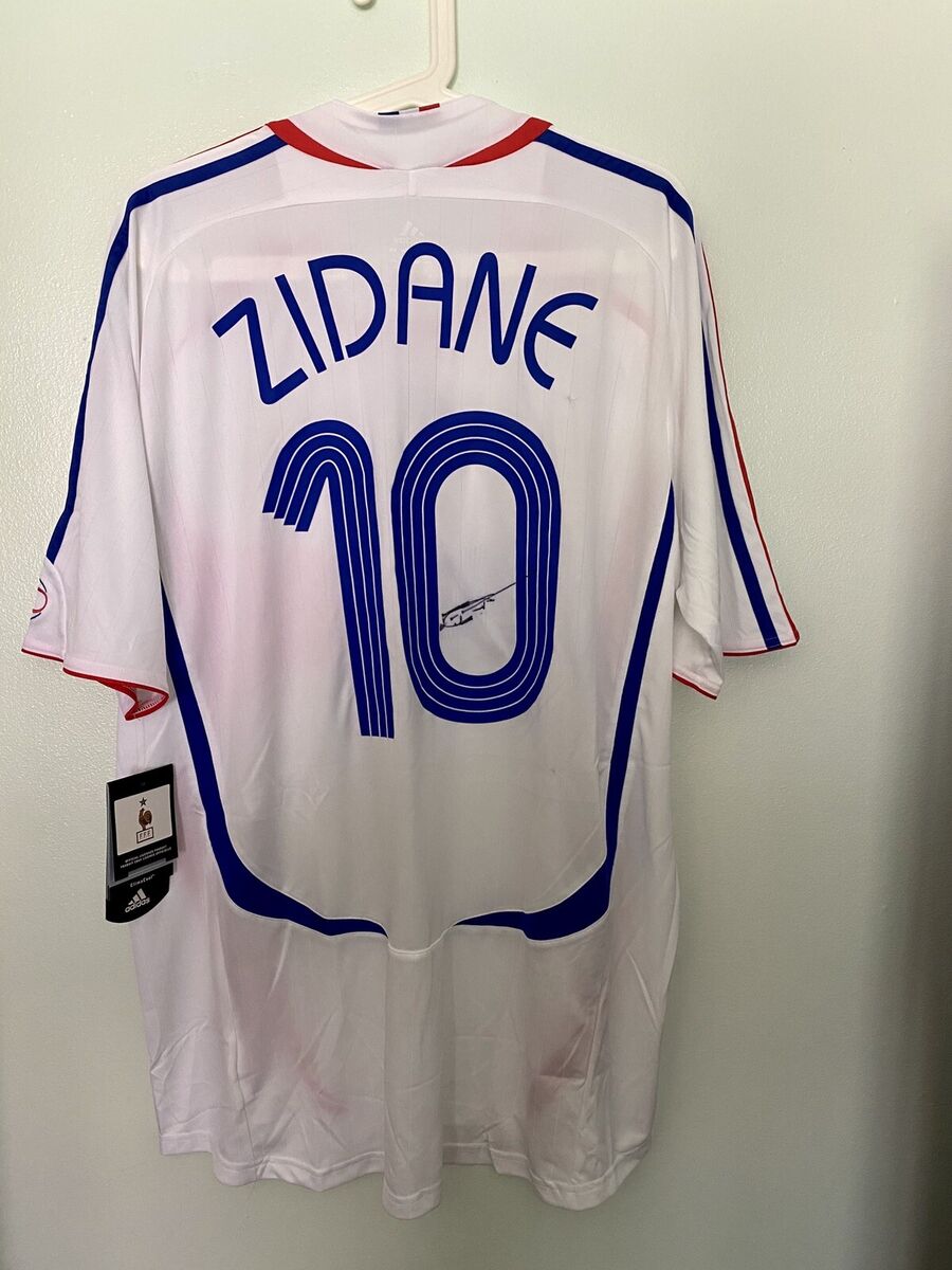zidane 2000 0075