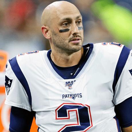 Bald NFL Players: Celebrating Hair Loss in Super Bowl Stars
