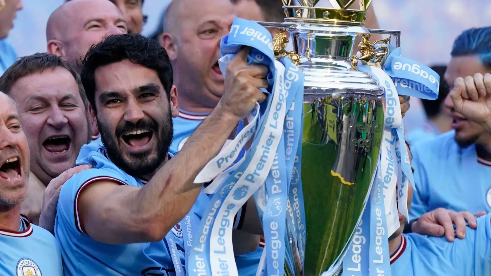 The Best Premier League Teams of All Time: A Look at the Top Contenders
