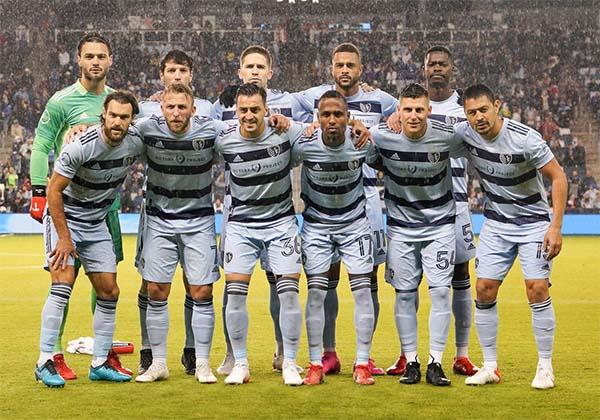 Graham Zusi Salary