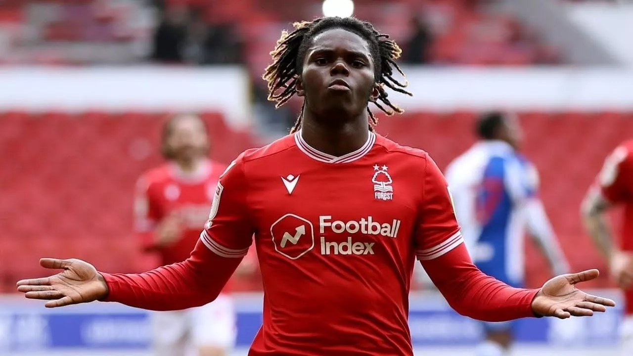 The 10 Lowest-Paid Players in the Premier League 2023-24