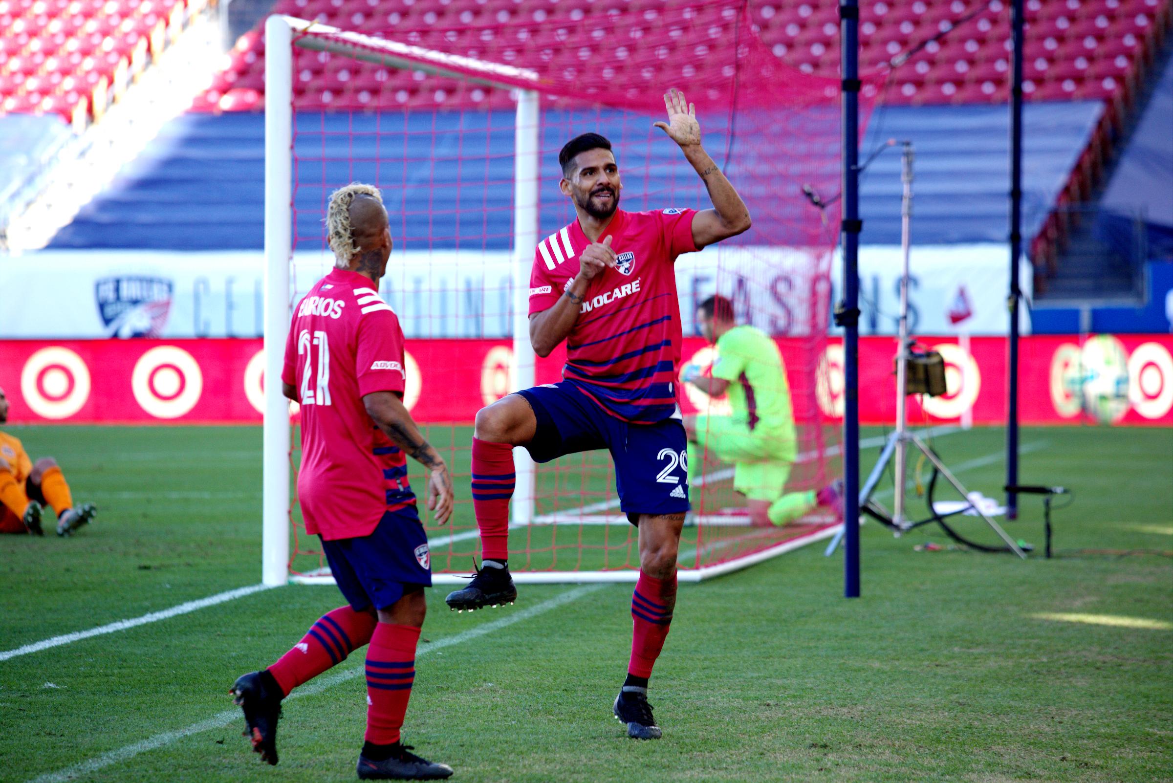 Franco Jara goal celebration - FC Dallas vs_ Houston Dynamo