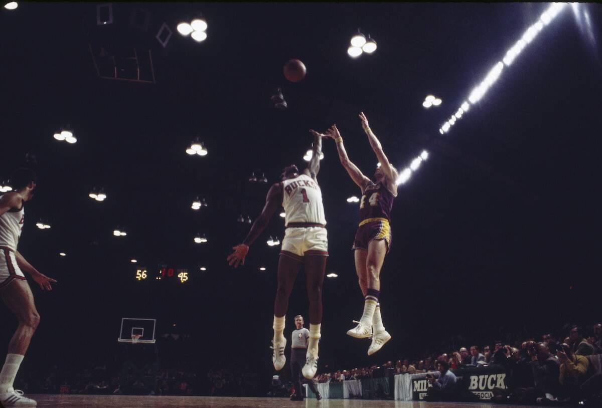 The Legendary Athletes Who Dominated Wearing the Number 1 Jersey