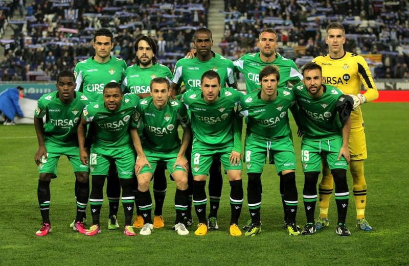 soccer teams with green jerseys