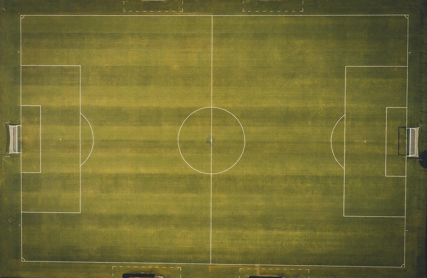 u10 soccer field dimensions