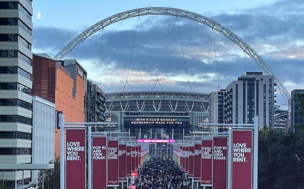 The Excitement of the English League Cup