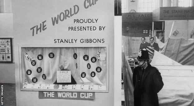 How Pickles the Dog Became a Hero of the 1966 World Cup