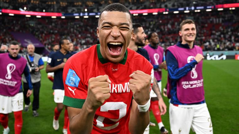 Why Do Soccer Players Swap Shirts? – Revealing the Tradition of Post-Game Jersey Exchange