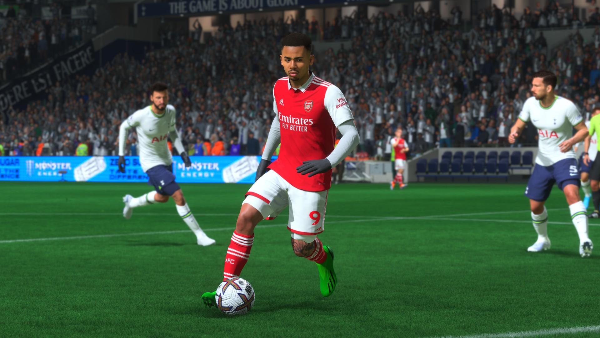 The Thrilling World of Xbox Football Games
