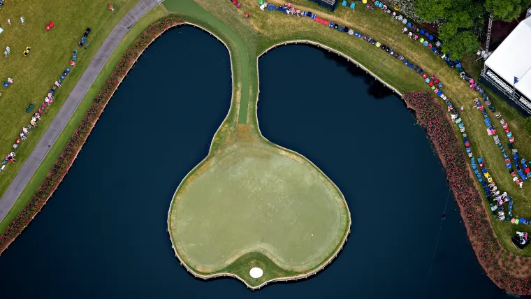 Iconic moments at the 17th green at tpc sawgrass that thrill fans