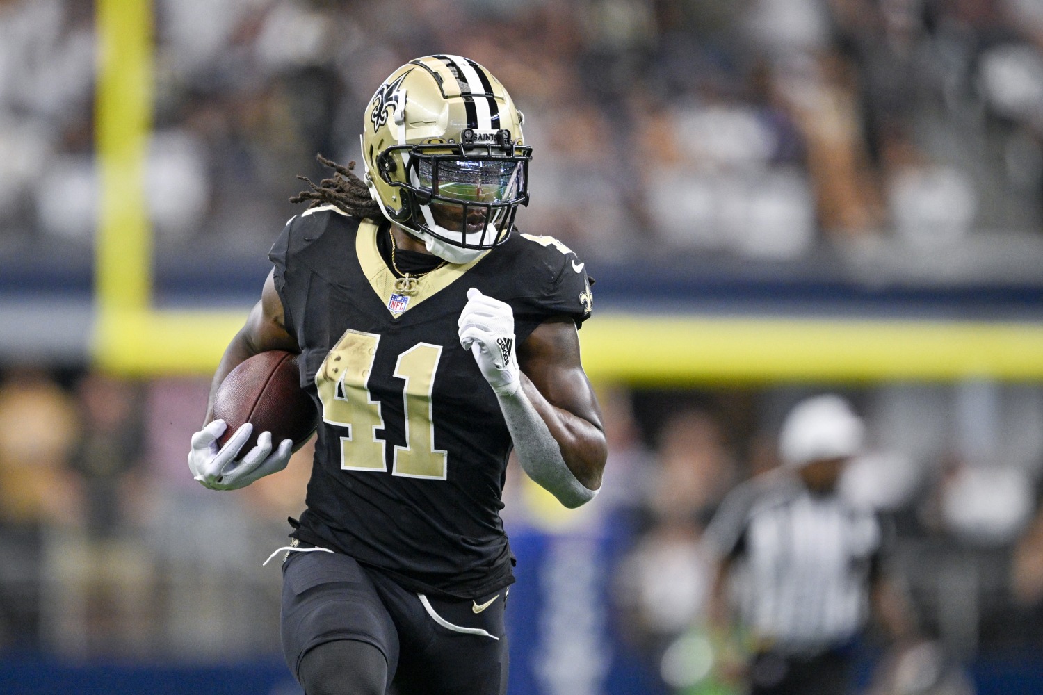Unity showcases stunning alvin kamara images for true fans