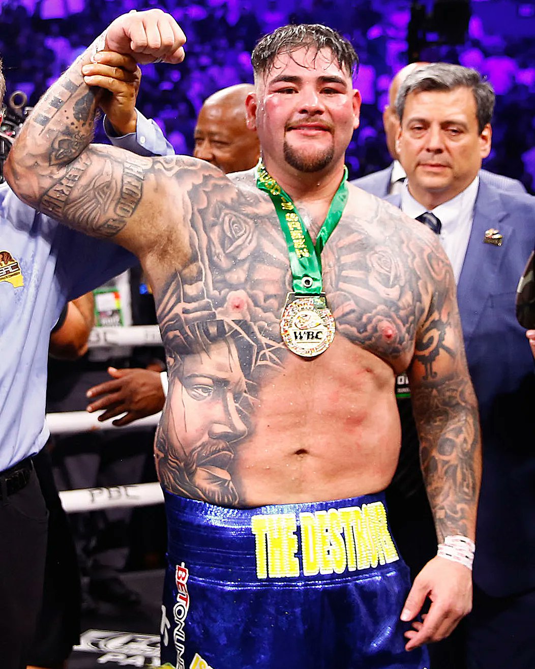Premium quality photos of andy ruiz showcasing his boxing journey