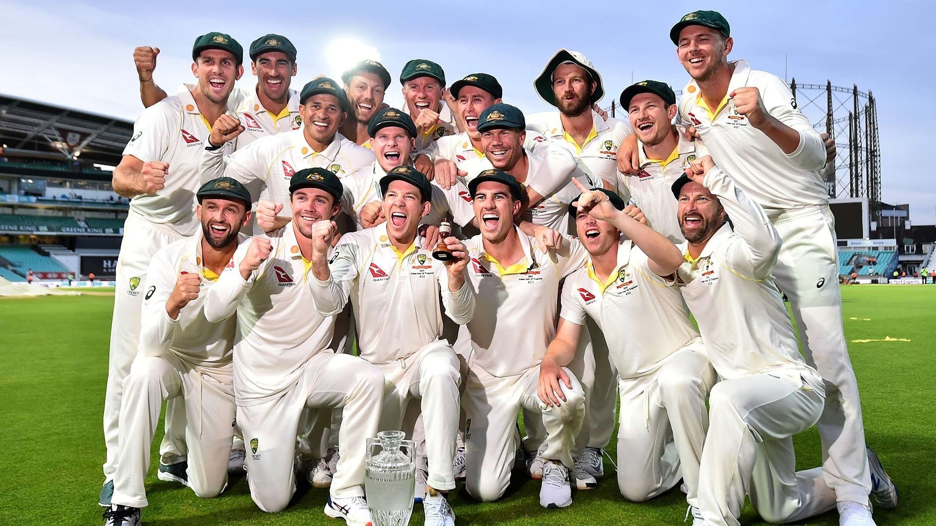 Contemporary highlights of the unforgettable ashes 2019 series