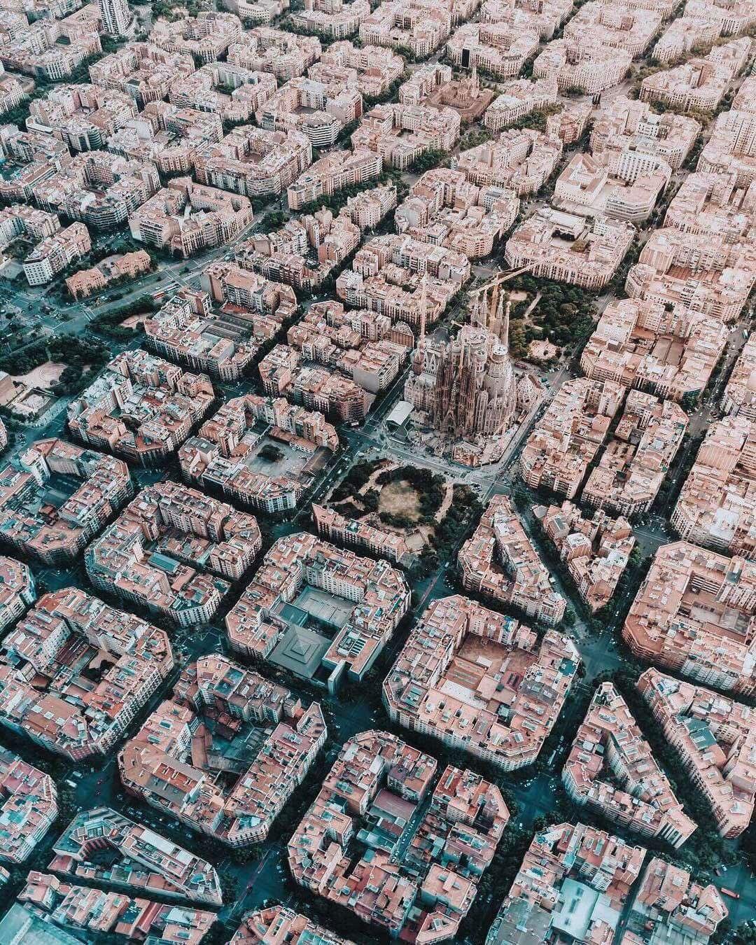Legendary barcelona overhead goals that will leave you in awe