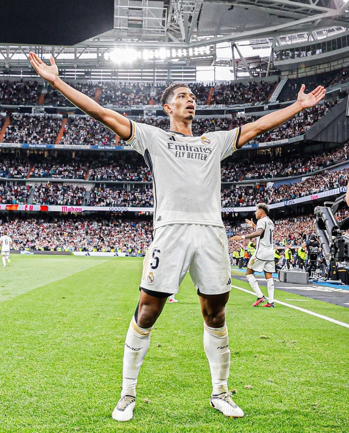 Cutting-edge bellingham celebration highlights real madrid’s glory