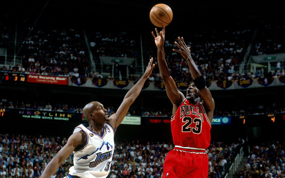 Best moments in sports history that showcase fierce determination and spirit