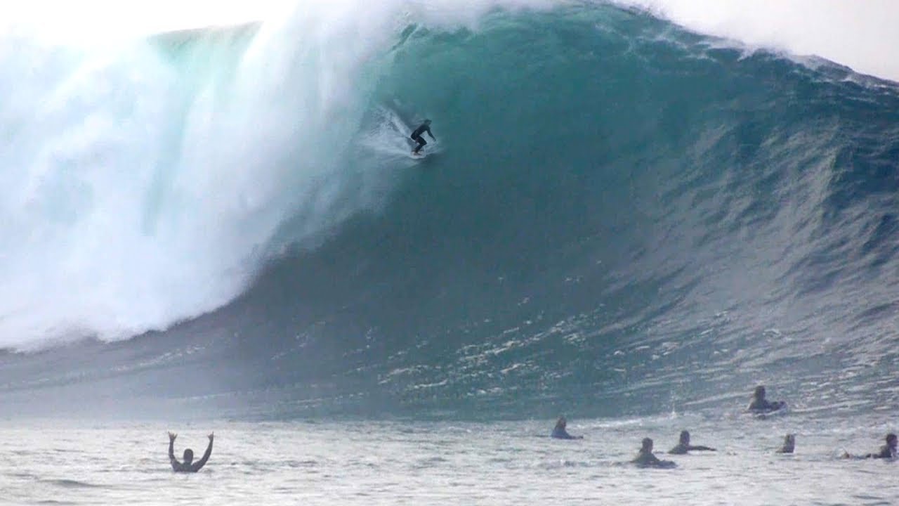 Stunning the wedge big waves surf experience for thrill-seekers
