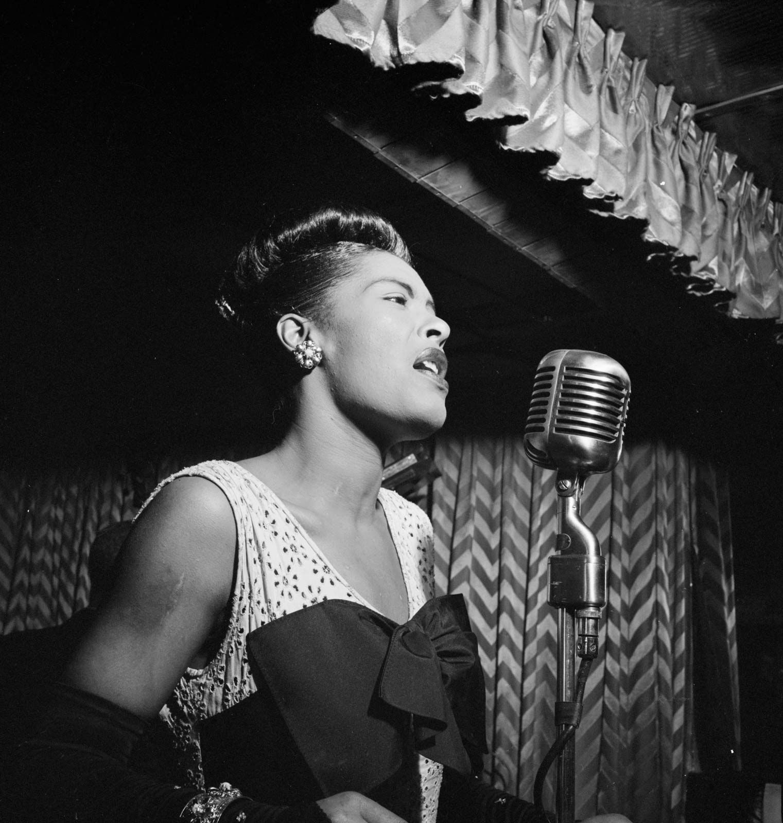 Billie holiday images showcasing her iconic beauty and talent