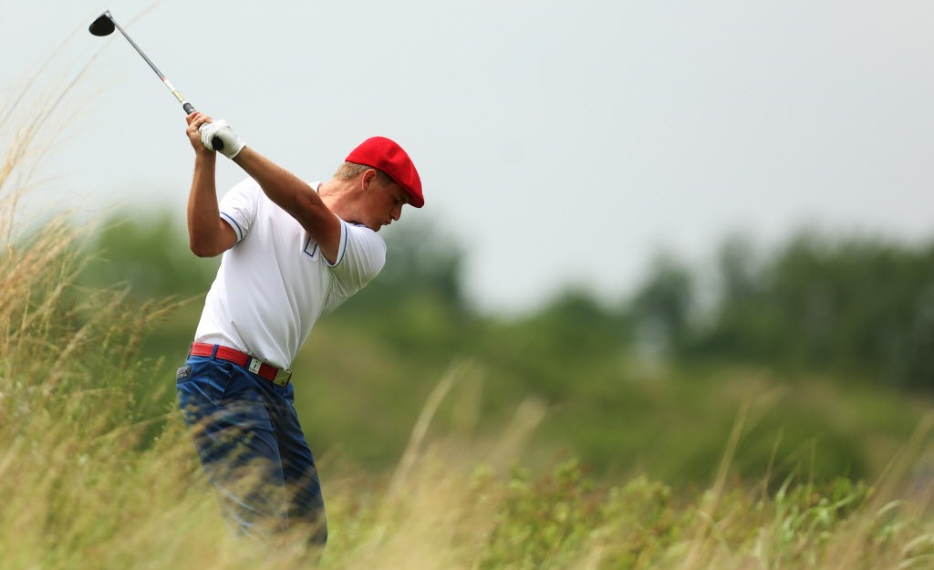 Teamwork unlocks the secrets of bryson bay hill for every golfer