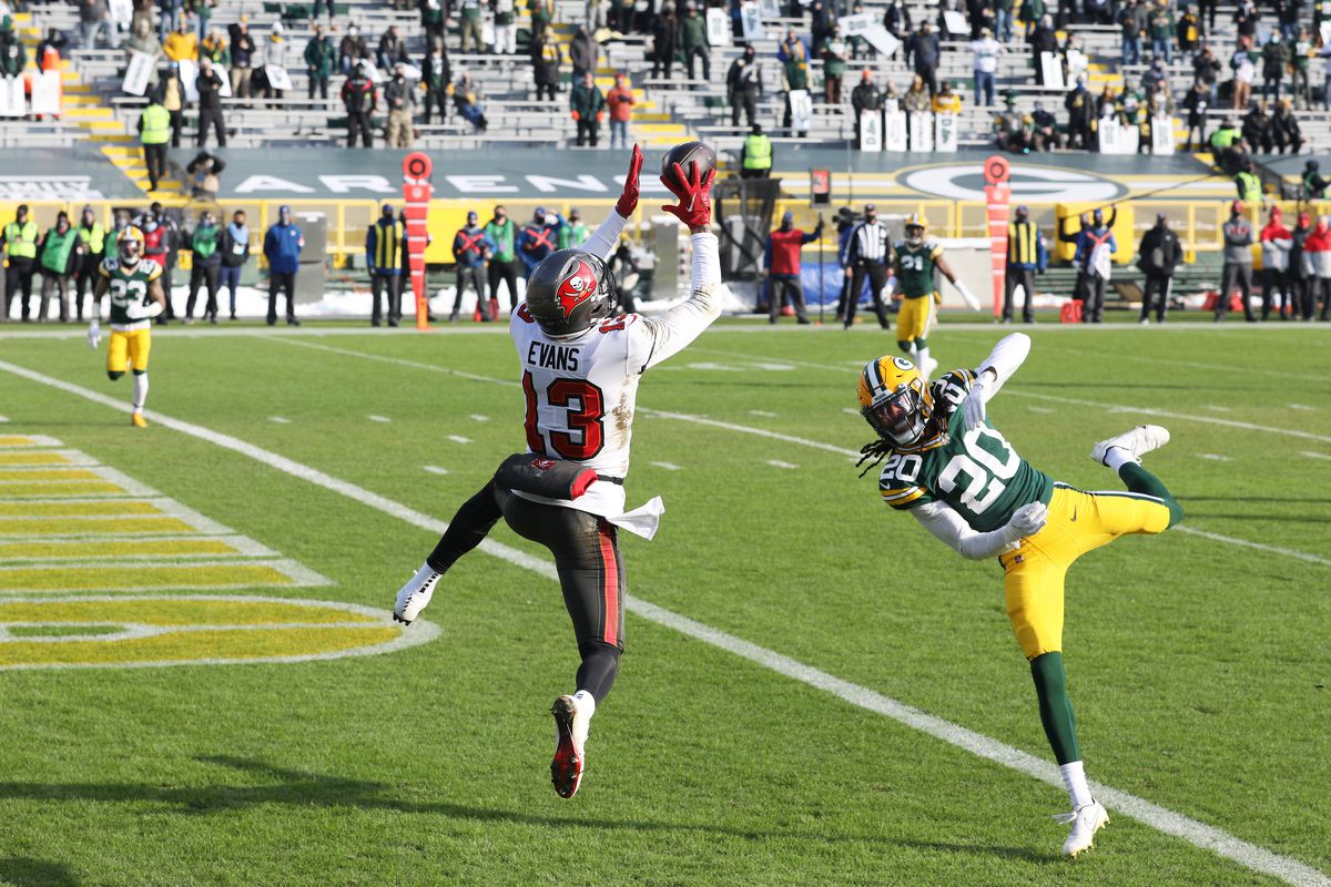 Luxurious moments in buccaneers packers nfc championship history