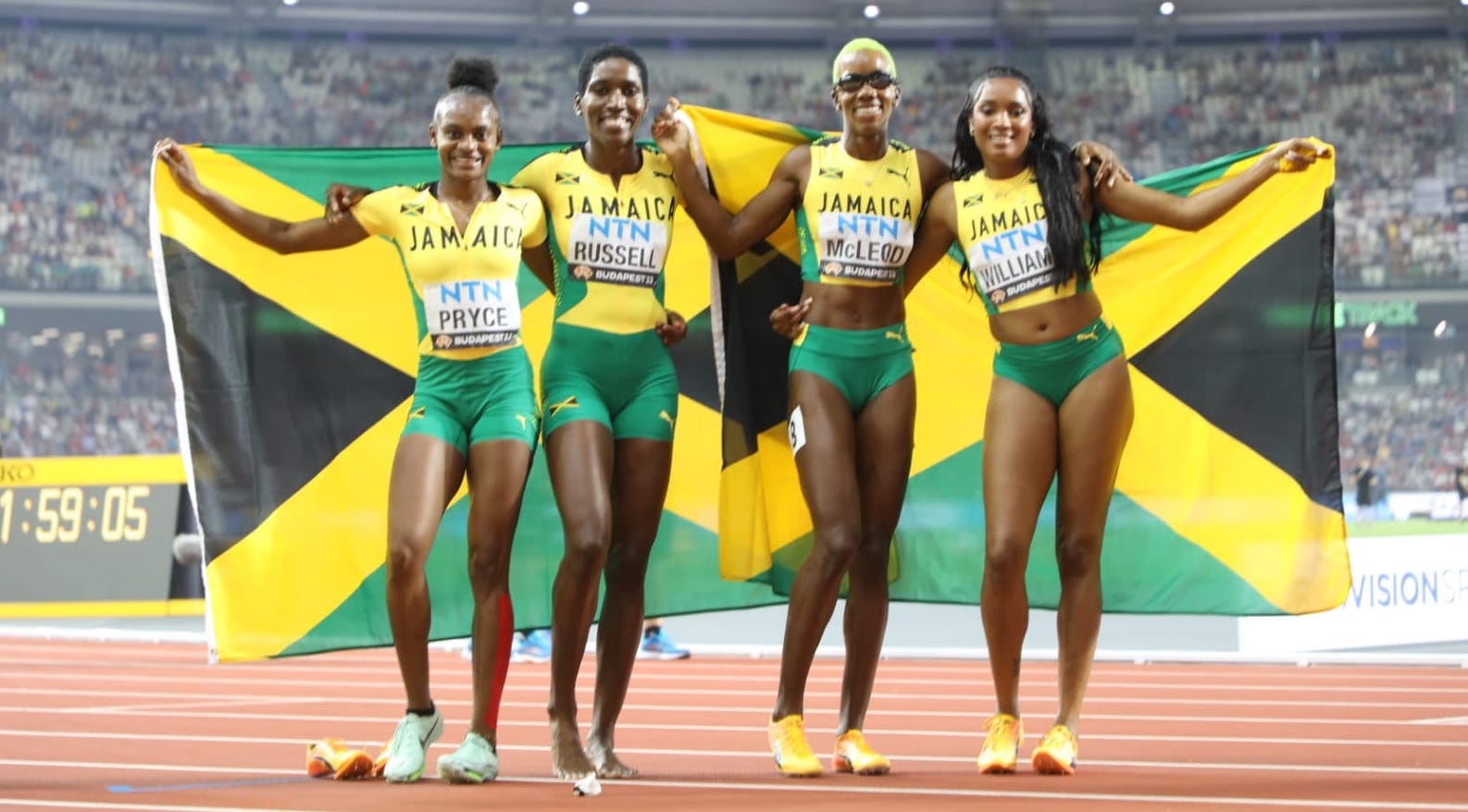 Thrilling 4x400m budapest relay race captivates sports enthusiasts worldwide