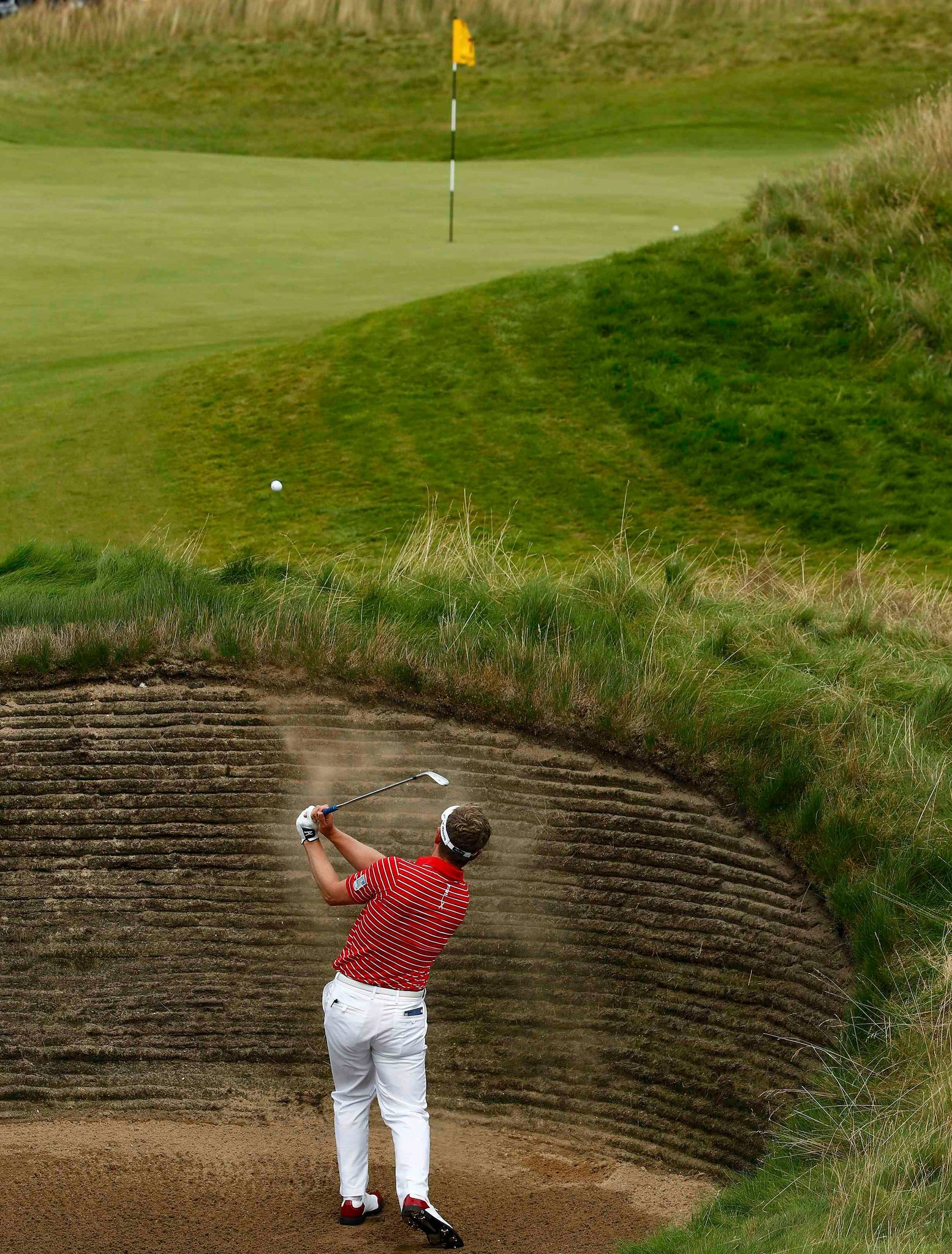 Record-breaking british open bunkers that challenge every golfer