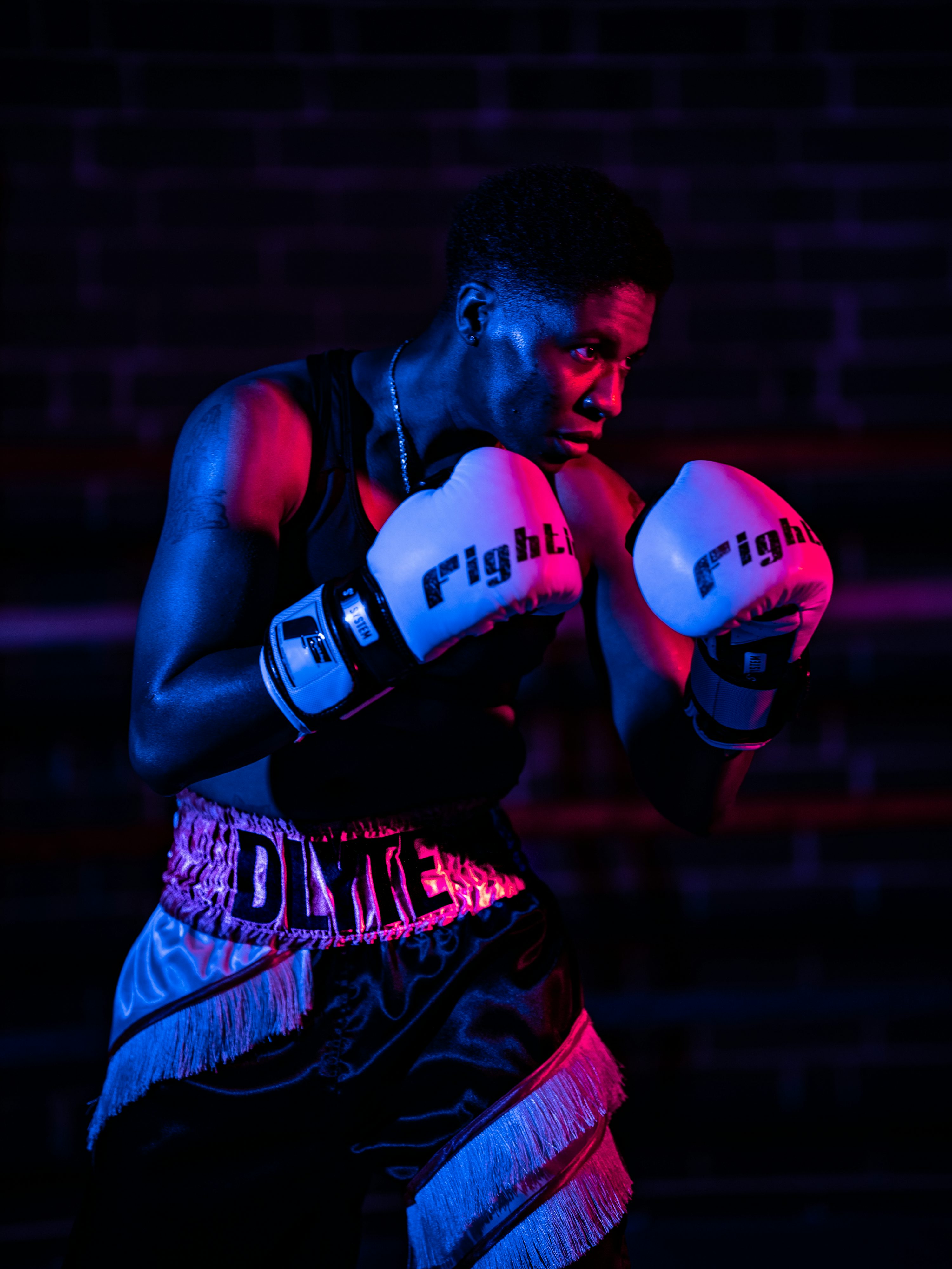 Cool boxing photos that capture enduring moments in the ring