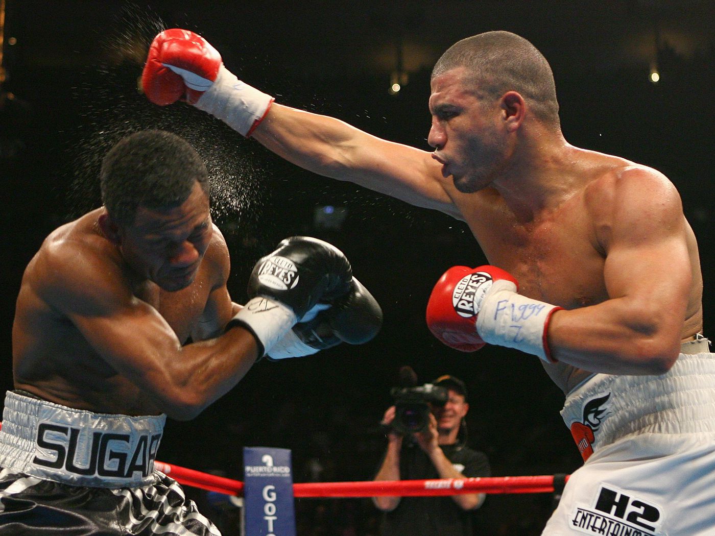 Enduring legacy of cotto vs mosley rivalry in boxing history