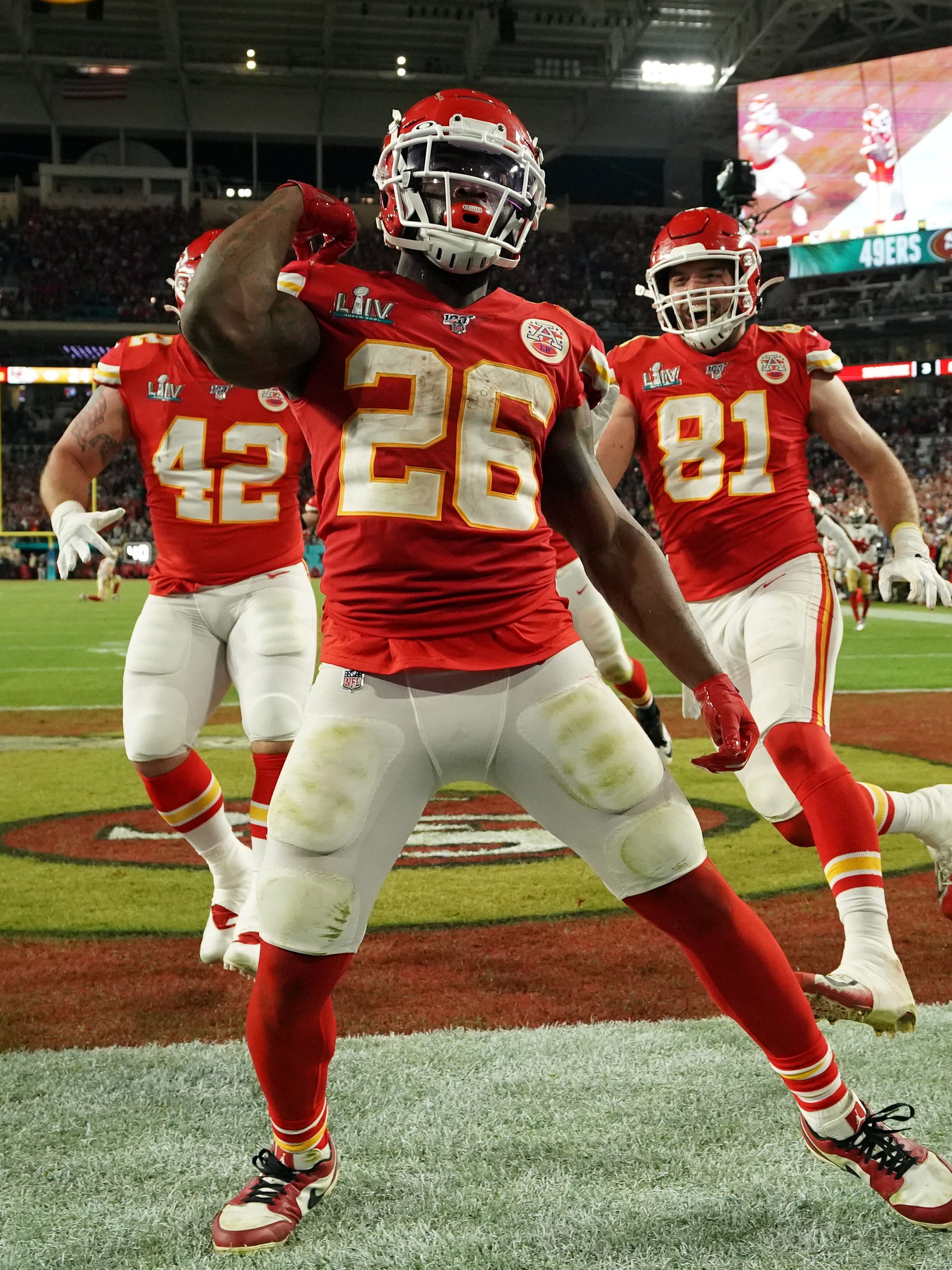 Determined damien williams shines in the super bowl with glory