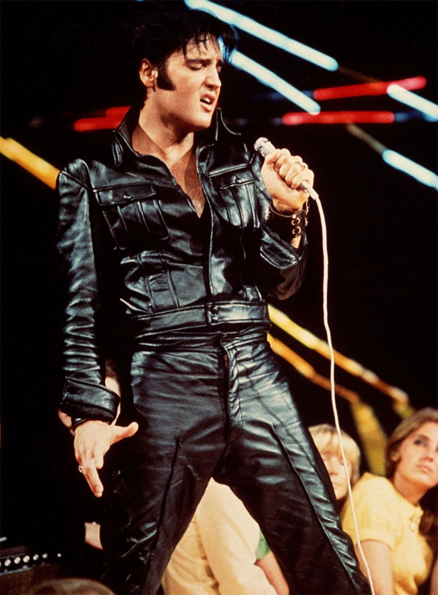 Championship-level style in elvis’s iconic black suit for fans