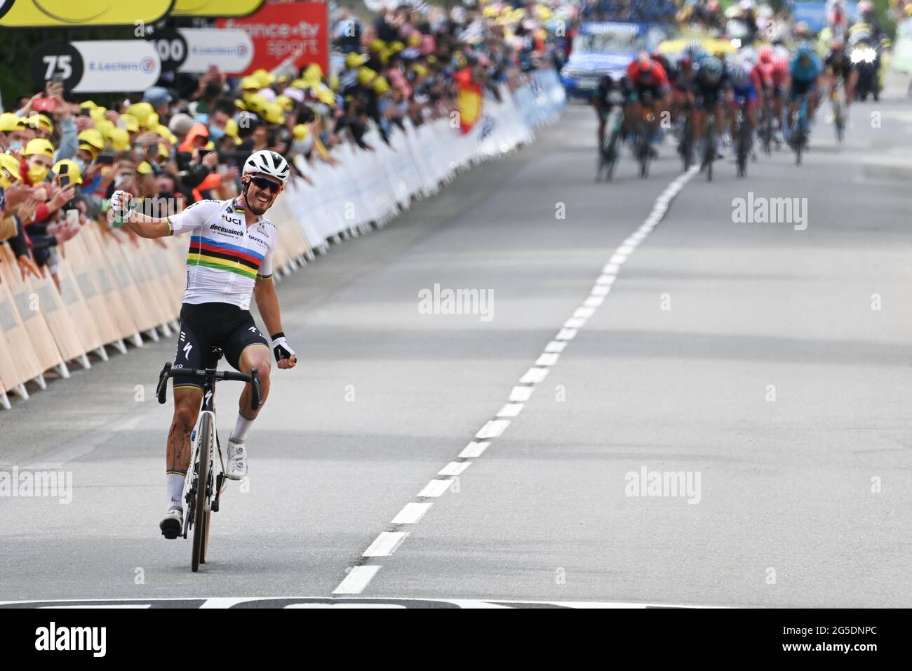 Finish line first stage tour de france groundbreaking moments revealed