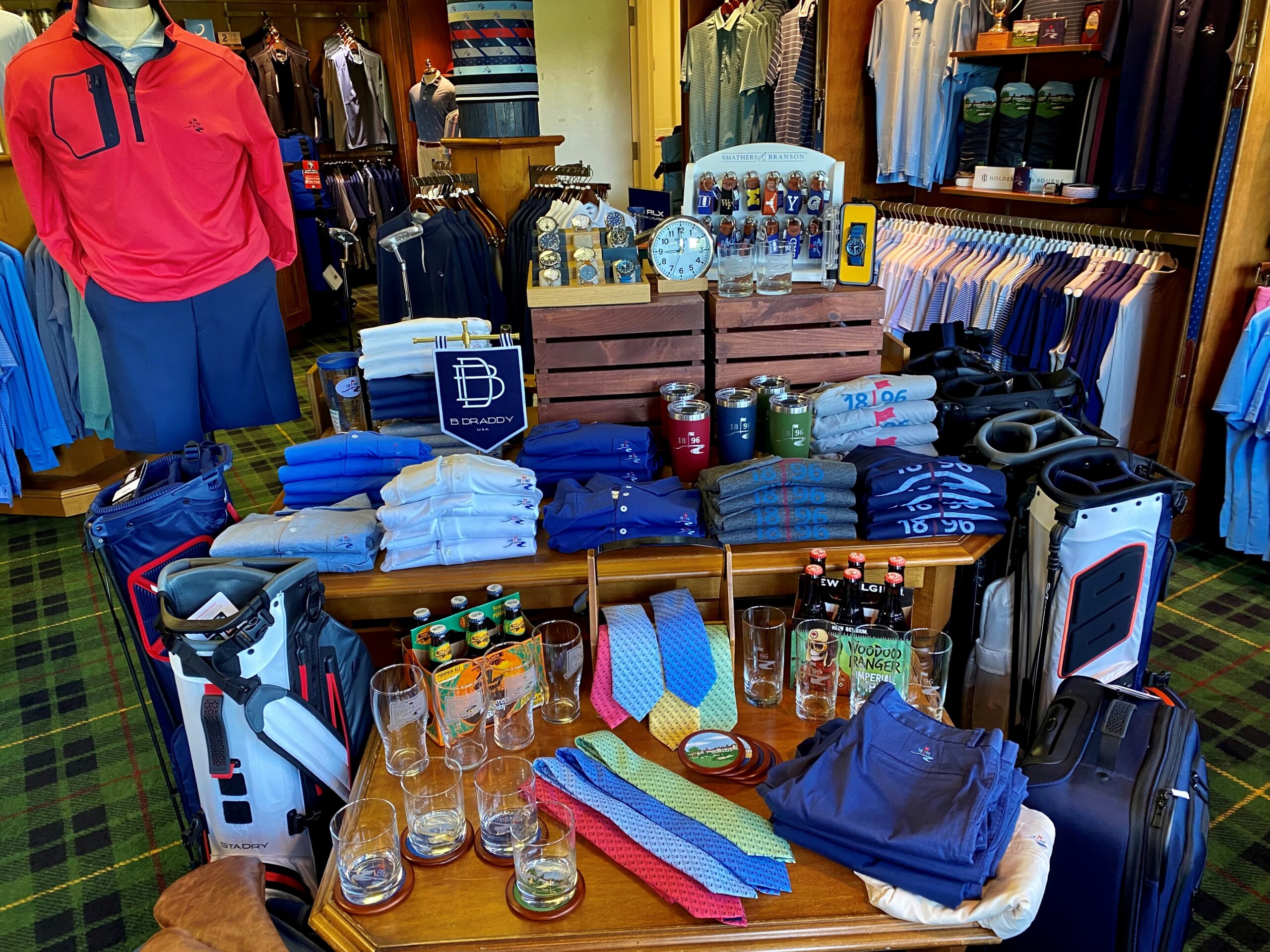 Golf display ideas for overcoming challenges in the sport today