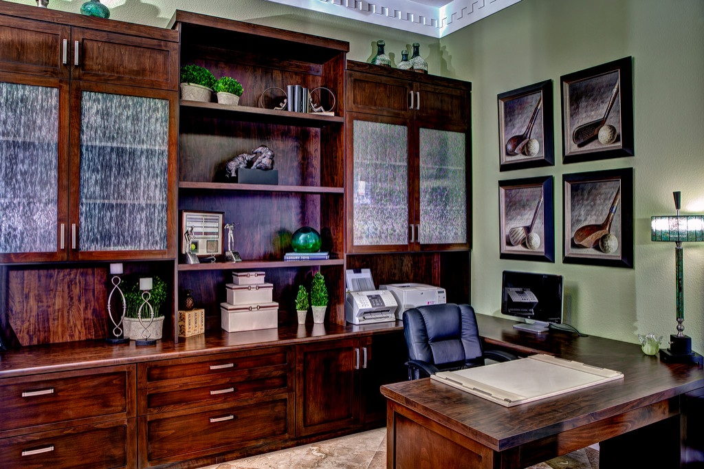 Fast-paced golf office ideas to elevate your work environment today
