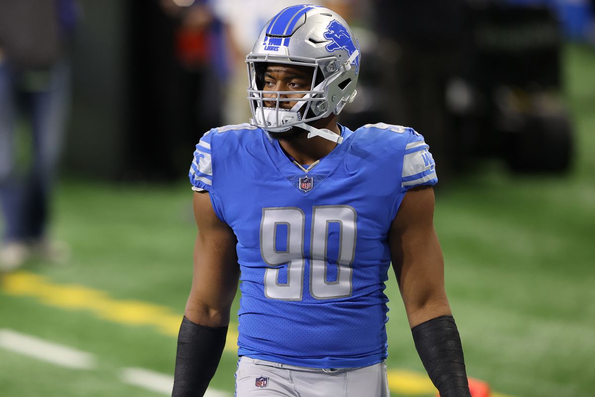 Khalil mack detroit lions dominates the field with unmatched skill