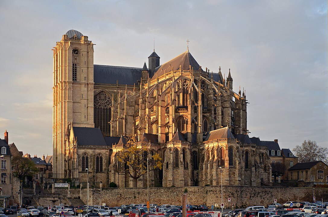 Competitive photo architecture of le mans showcases stunning designs
