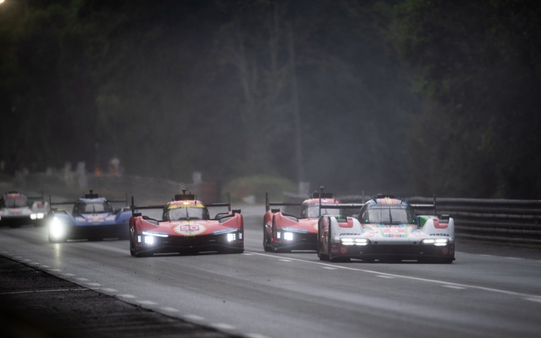 Unique insights into the thrilling le mans style start in racing