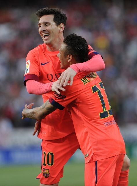 Messi vs arsenal thrilling encounters that dazzled football fans worldwide