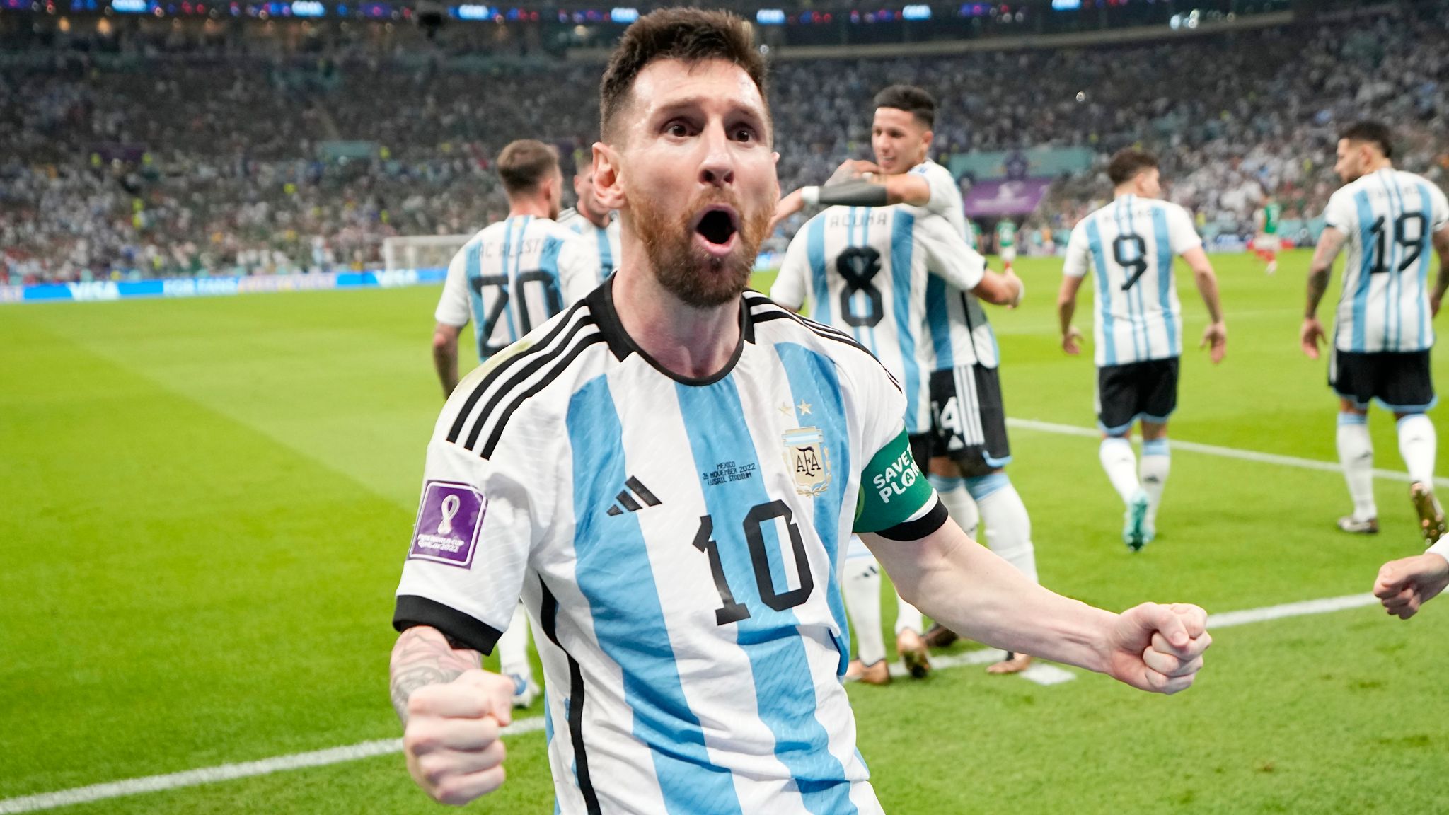Lionel messi mexico captures iconic moments in football history